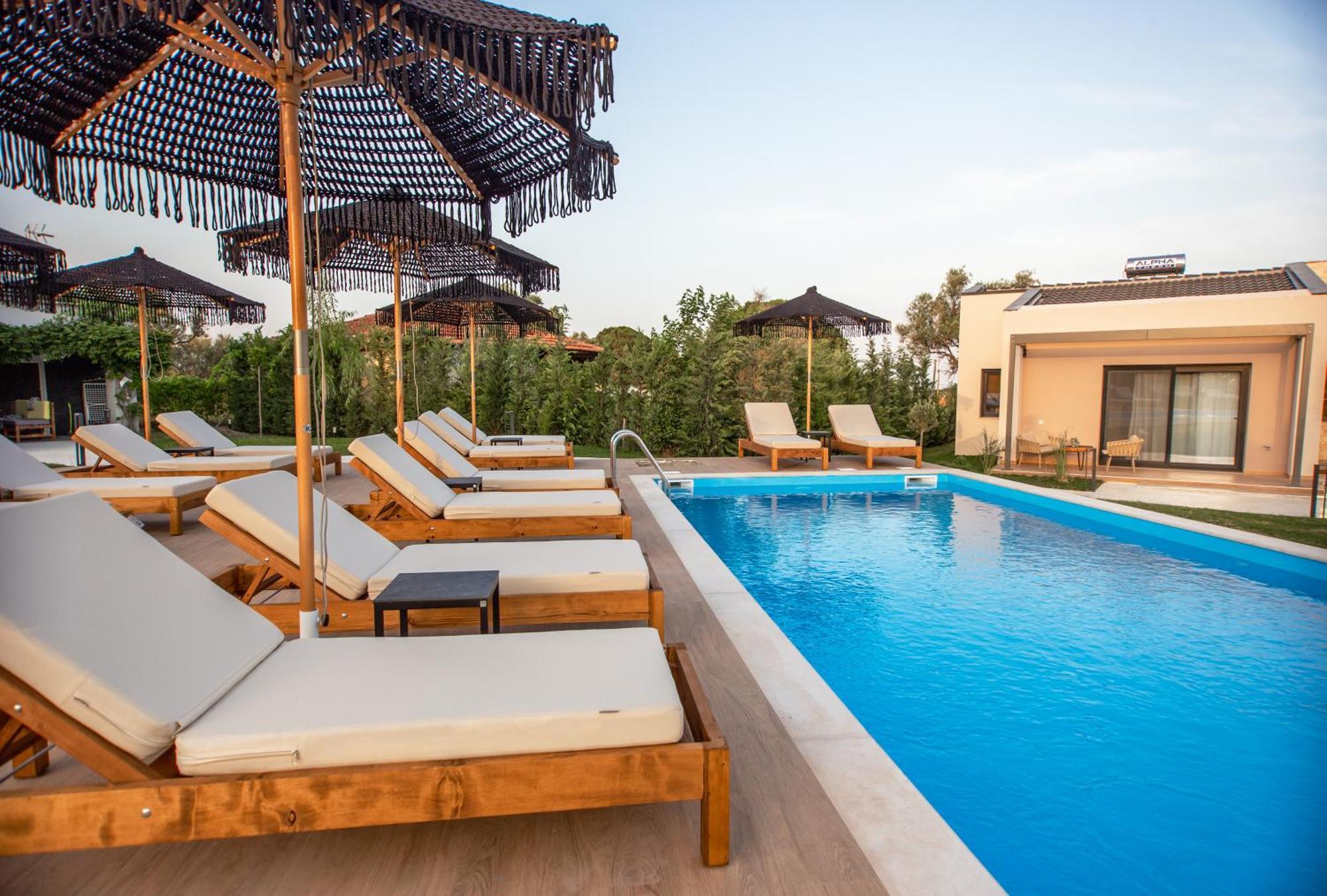 Terra Holiday Homes Asprovalta Bagian luar foto